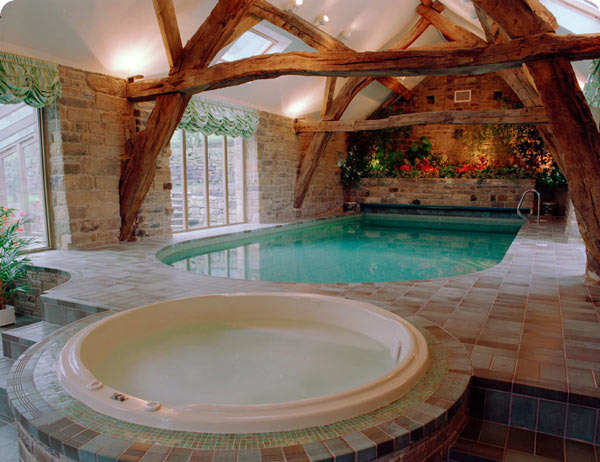 Well-Lighted Indoor Pool Design