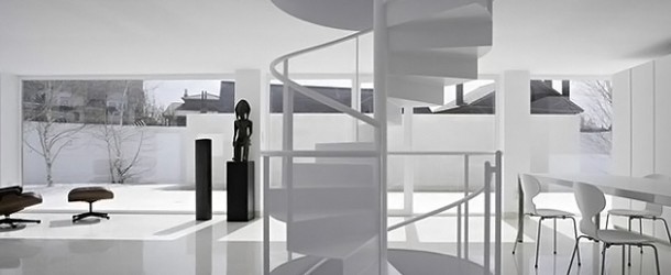The Minimalist Moliners House for a Poet in Zaragosa, Spain