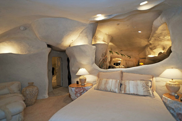 Flintstones Bedroom2