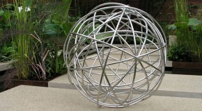 20 Smartly Designed Modern Spherical Garden Sculptures