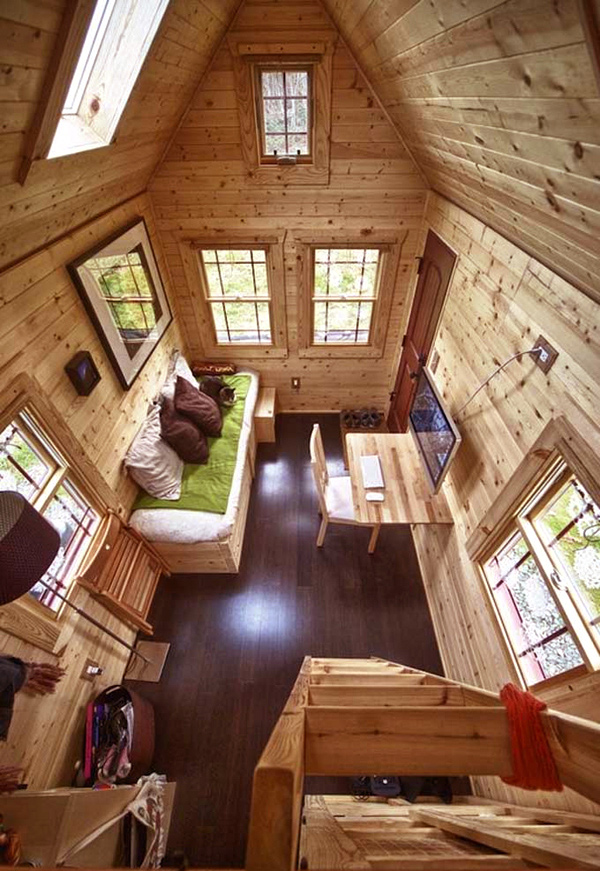 The Tiny Tack House- A Couple's Perfect Mobile Home | Home Design Lover