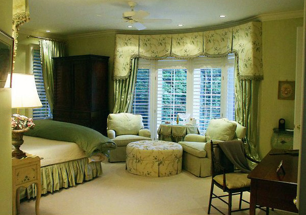 Traditional Bedroom