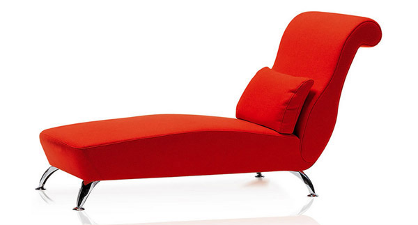 Sophisticated red longue