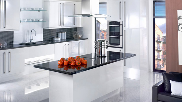 17 White and Simple High Gloss Kitchen Designs  Home Design Lover