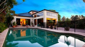 10 Tips in Keeping Your Pool Safe and Clean
