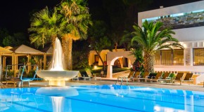 Tips to Enhance Your Swimming Pool