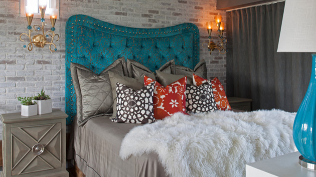 Customize Your Bedroom with 15 Upholstered Headboard Designs | Home ...