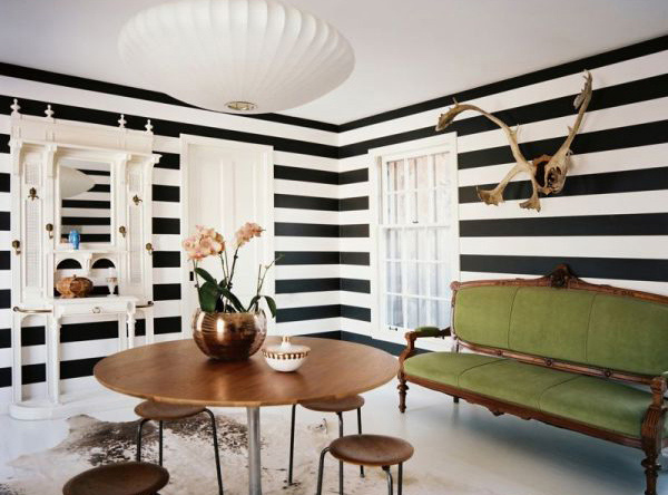 Striped Wall Accents in 15 Dining Room Designs | Home Design Lover