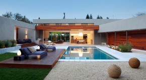 15 Stimulating Modern Contemporary Hardscapes with Wood