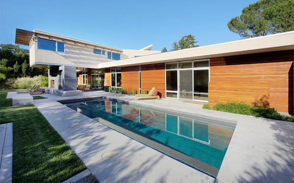 Coyote House modern pool