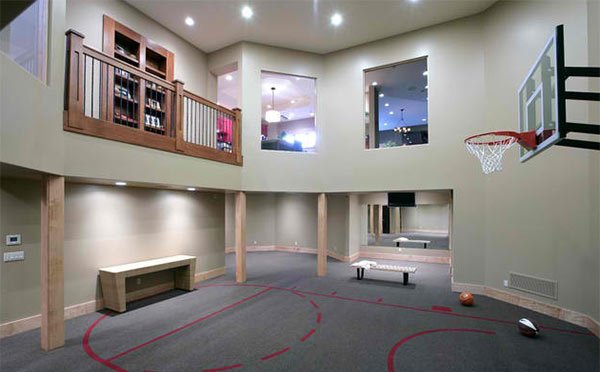 15 Ideas for Indoor Home Basketball Courts | Home Design Lover