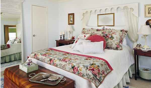 Country French Cottage Bedroom