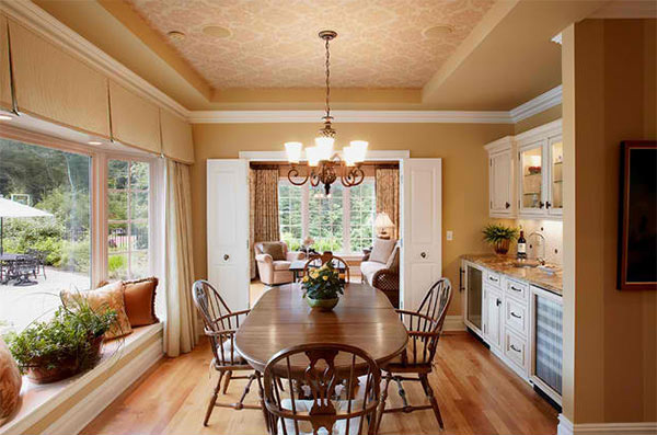 Country Bay Window In Dining Room