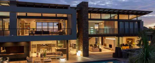 The House Duk in South Africa Links The Indoor and Outdoor Living
