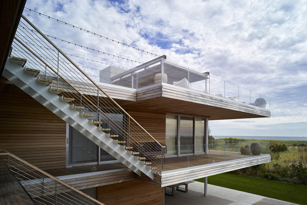 outdoor staircase rooftop
