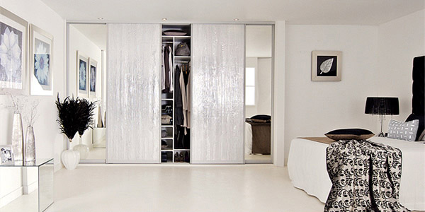 Silver Wood Mirror Bed design