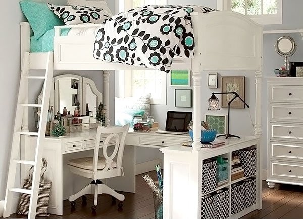 girl bedroom with study table