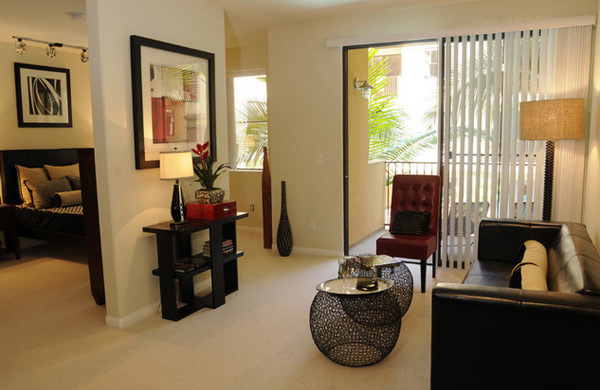 Featured image of post Living Room Designs Indian Style Low Budget / Car porch sit out living hall 5 bedrooms + attached dining hall kitchen work area open terrace design submitted by arkitecture studio, architects and interior designers.