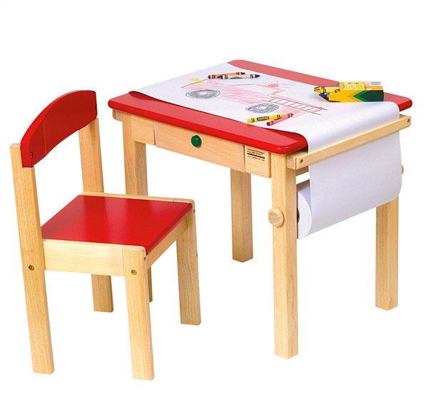 toddlers art desk