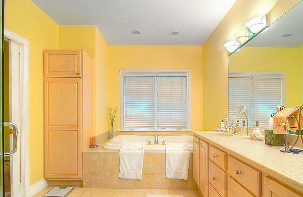 yellow bathroom bathrooms sunny decor colors charming bedroom decorextra tile floor