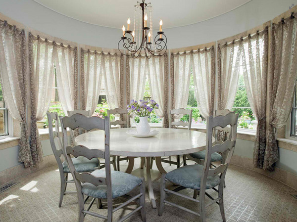 Vintage Dining Room - 15 Awesomely Adorned Vintage Dining Rooms Home Design Lover : Great vintage dining table ideas ugarelay plans to build vintage.