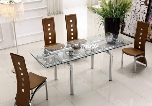 Clear Glass Extendable Table