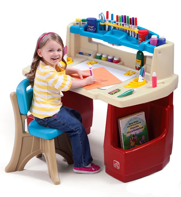 arts and crafts desk for kids