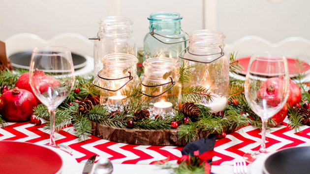 15 Pretty Centerpiece Designs for the Holidays