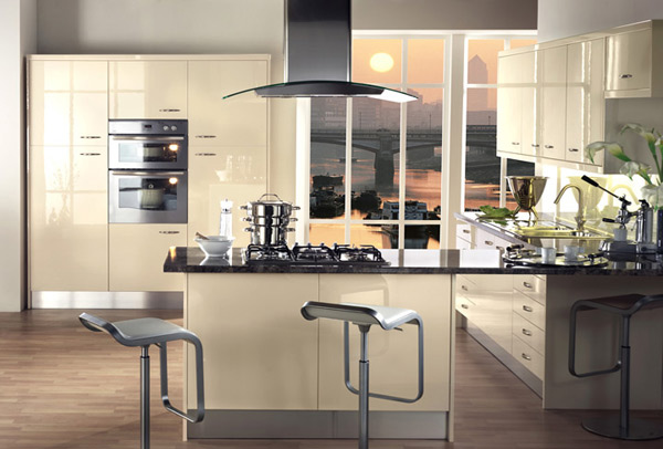 earth-toned gloss kitchen