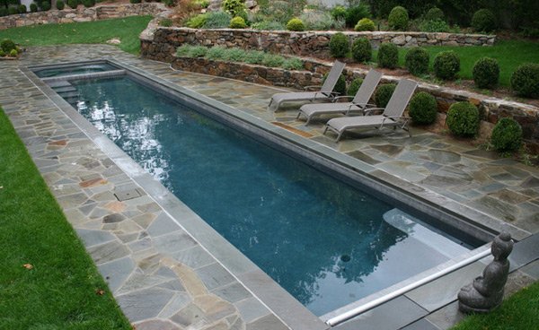 standard rectangle pool size