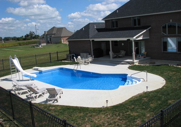 L-shaped pool designs