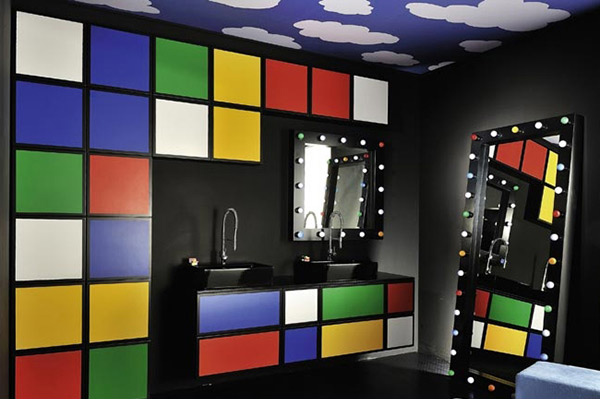 Multi-Colored Bathroom design