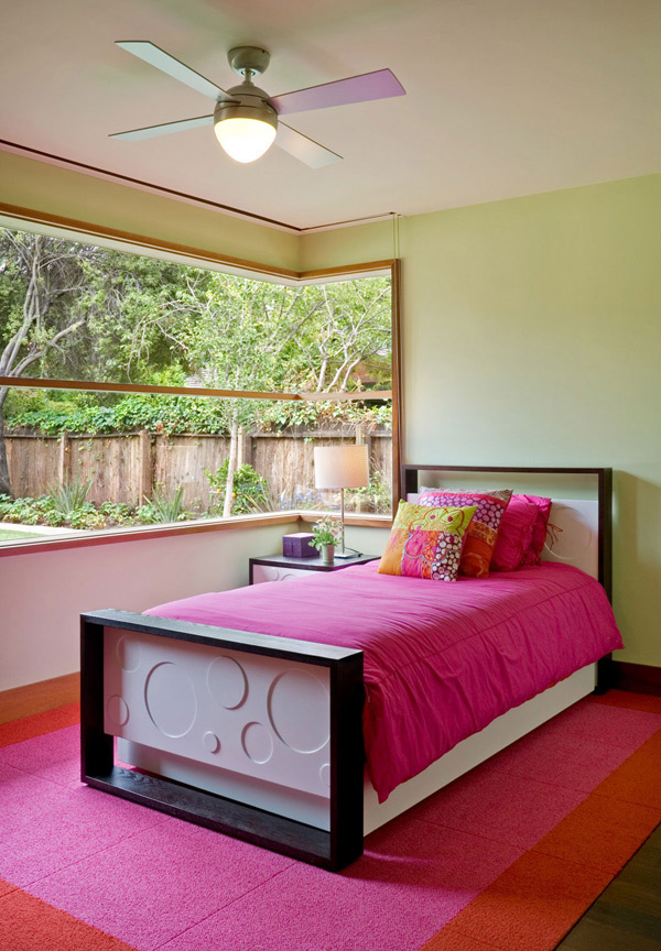 Pink-coloured room with open windows
