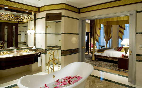 hotel luxury