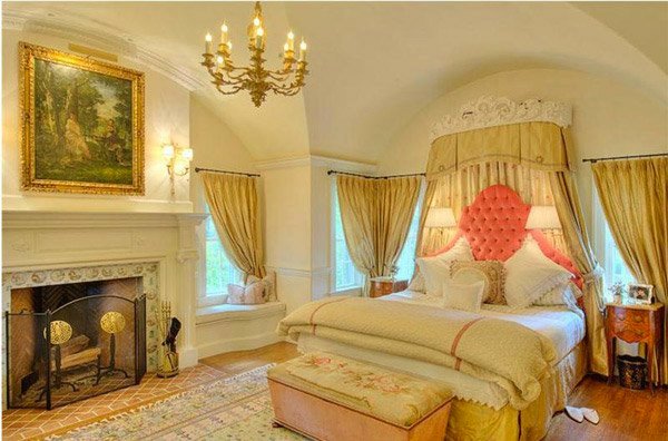 15 Romantic Bedroom  Ideas  for an Intimate Ambiance Home 