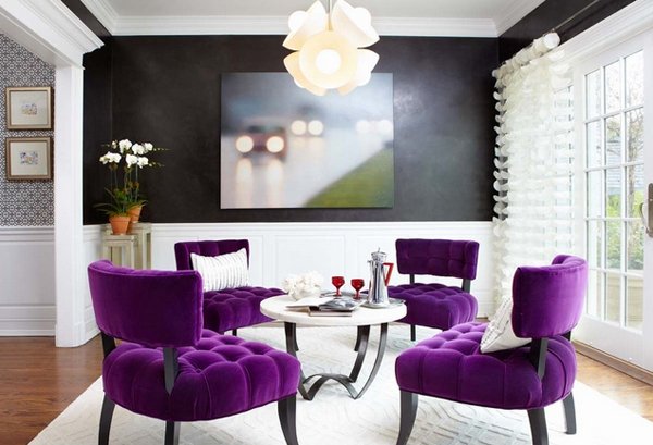 beautiful accent wall for dining room with lavender color