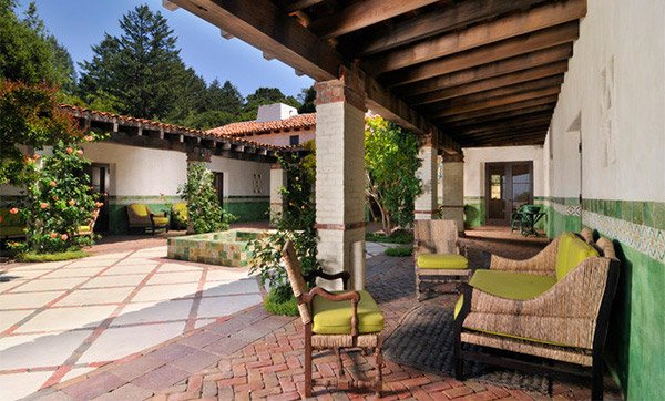 15 Traditional Courtyard Gardens Home Design Lover