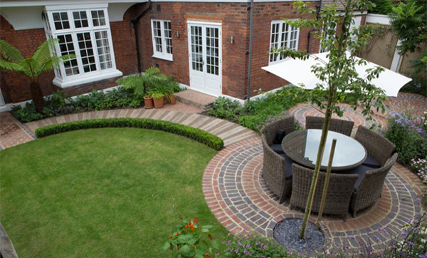 contemporary courtyard gardens