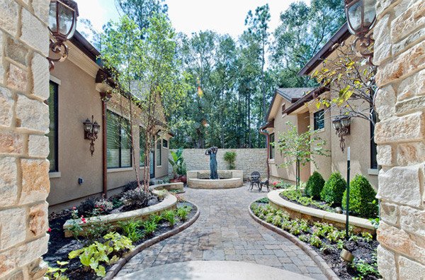 traditional courtyard gardens