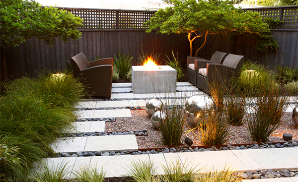 outdoor fire pit