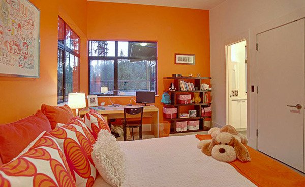 Forest House bedroom orange color