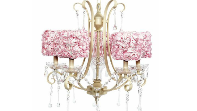 pink chandeliers1