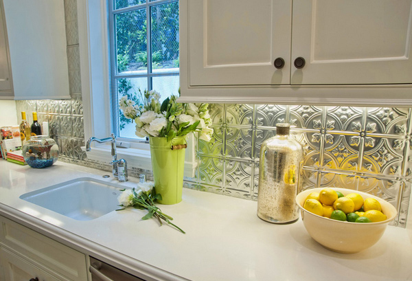 organic white countertop