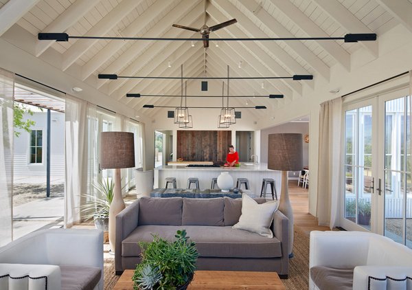 18 Living Room Designs With Vaulted Ceiling Home Design Lover