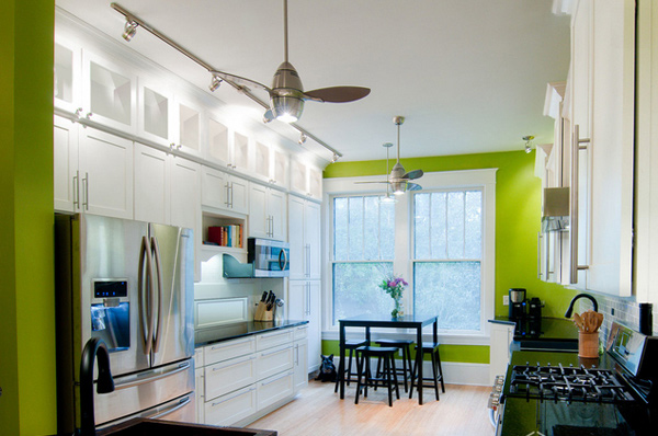 white shaker cabinets