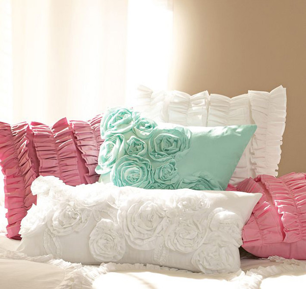 20 Zestful Decorative Throw Pillows | Home Design Lover