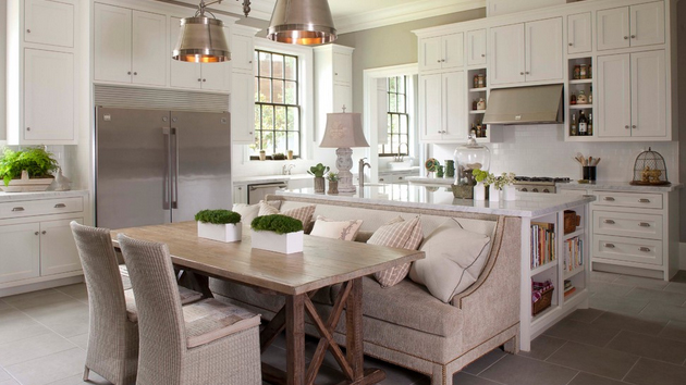 15 Traditional Style Eat-in Kitchen Designs