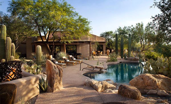 17 Parched Desert Landscaping Ideas | Home Design Lover