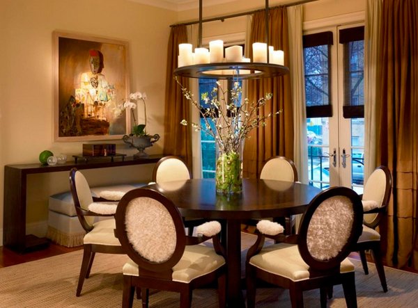 Round Dining Tables