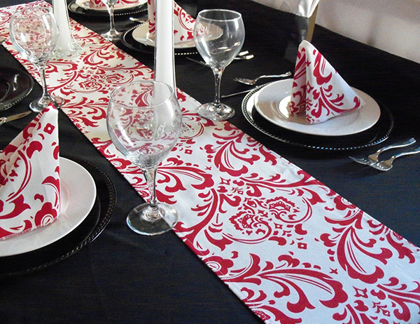 Red and White Lipstick Damask Table Runners 